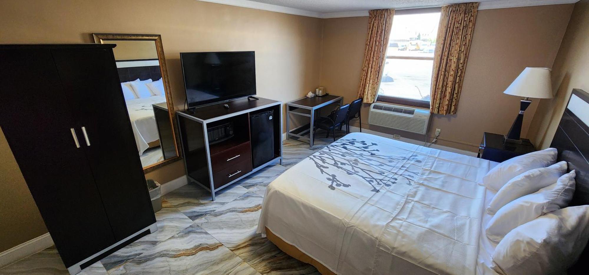 Town House Inn And Suites Elmwood Park Buitenkant foto